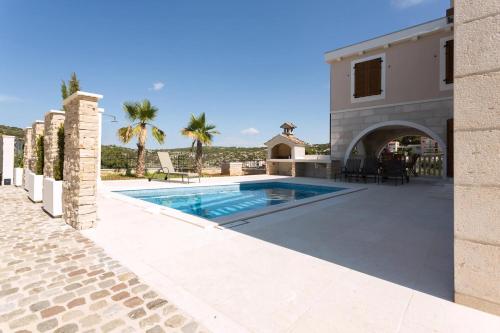 Villa Elena Mit Pool, Nur 60 Meter Zum Meer