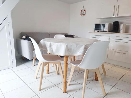 Afbeelding uit fotogalerij van à 900m de la plage sur Oléron in Dolus-d'Oléron