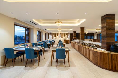 Restaurace v ubytování Chavri Resort - Jawai