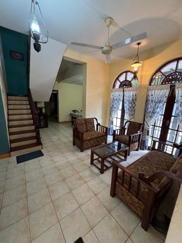Χώρος καθιστικού στο furnished home in borelasgamuwa