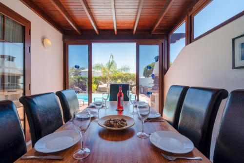 Villa del Rey by Optima Villas
