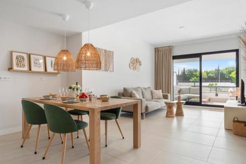 Aranya Garden View - Golf & Beach Escape