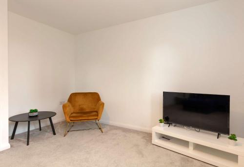 Φωτογραφία από το άλμπουμ του churn - & Spacious 4 Bedroom House in Yeovil σε Over Compton