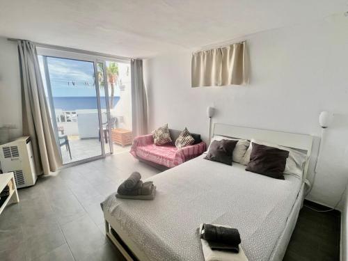 Studio Sol - Cozy Studio Apartment, Communal Pool