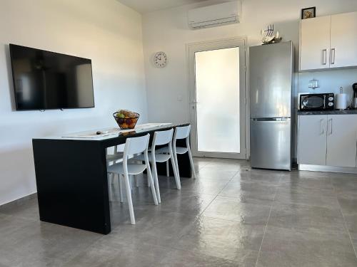 Mira Sea View Residence