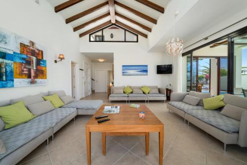 Casa Piscina by Optima Villas