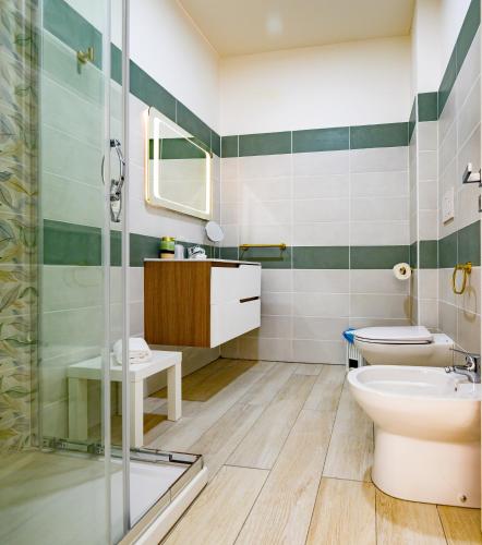 Ένα μπάνιο στο Residenza Malta