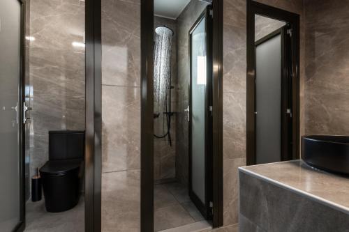 Phòng tắm tại "Pipinos" The eternity trees villa by "Elite"