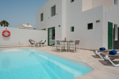 Casa Lubel by Optima Villas