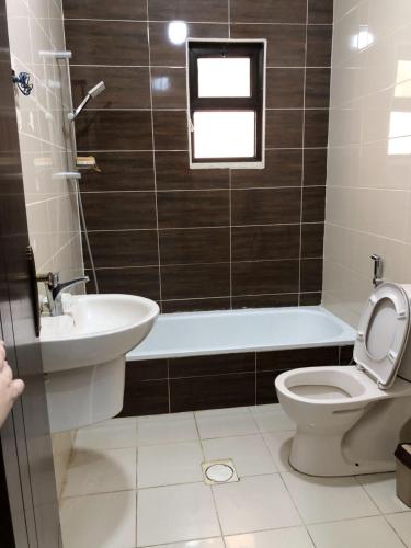 アンマンにあるشقه مفروشه للايجار أطلالة بانوراما مطلة على شارع الأردنのギャラリーの写真