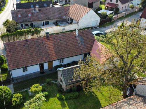 an overhead view of a house with a roof at Holiday Home Praskolesy by Interhome in Praskolesy