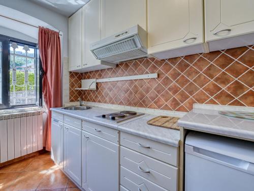 Apartment Lovrano-2 by Interhome