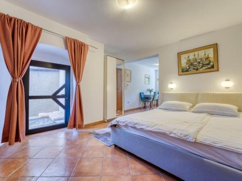 Apartment Lovrano-2 by Interhome