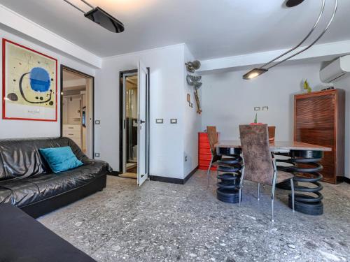 Holiday Home Villa Dragica by Interhome