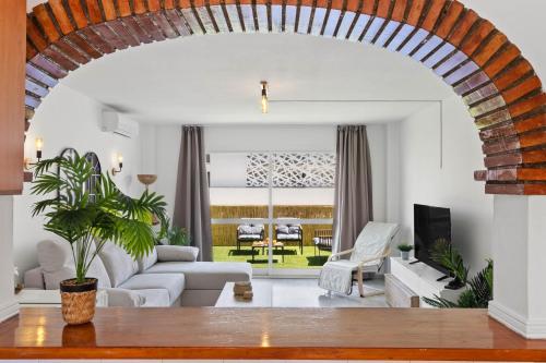Erisa 29 By IVI Real Estate