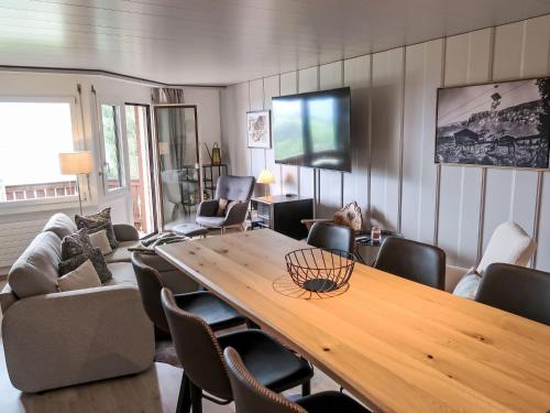 Apartment Casa Tavaun A22 by Interhome