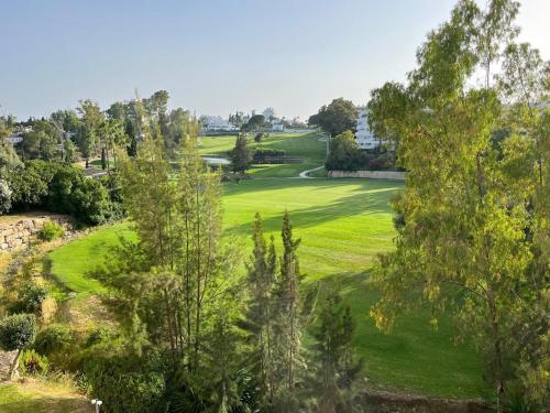 Frontline Golf Apartment