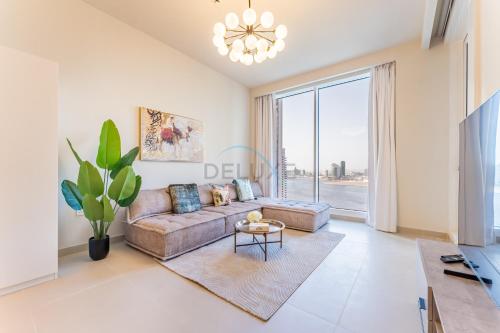 High-Rise 1BR with Stunning Creek Views,Near to Dubai Creek Tower Viewpoint, Harbour Gate Tower 2, Dubai Creek Harbour by Deluxe Holiday Homes