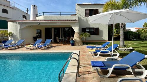 Golfinho - Private Pool - 10 Guests - Albufeira