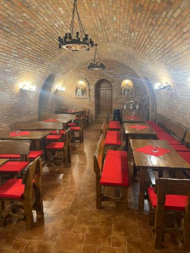 Restaurace v ubytování Vinný sklep u Křížů