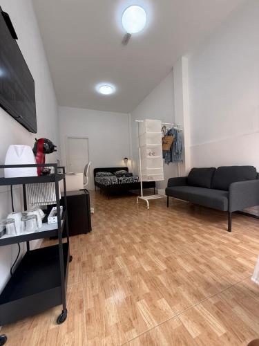B-Rent ZEN LOFT in central town
