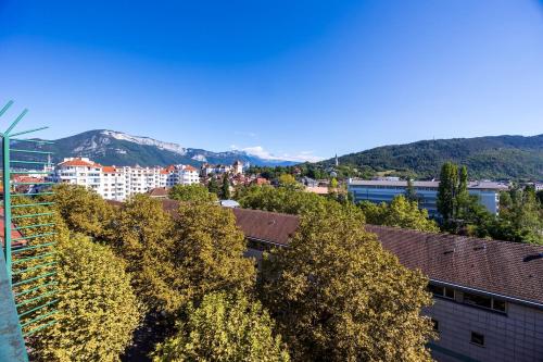 Panoramic Seven View