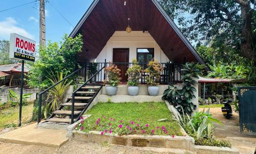 Фотография из галереи Annaliya Urban Nest в Хабаране