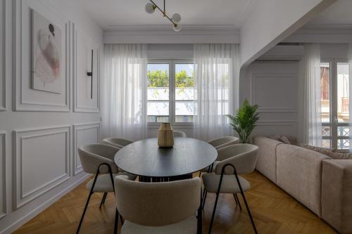 Plaka Elegance Retreat