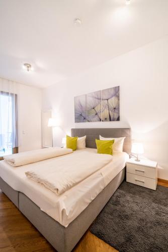 Katil atau katil-katil dalam bilik di Familienapartment An der Frauenkirche
