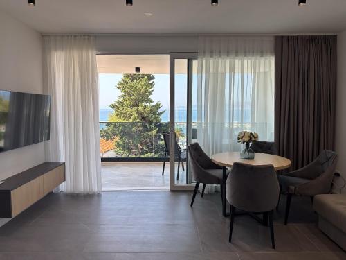 Central Baška Voda Apartments