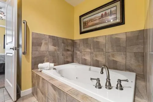 Pigeon River View Condos photo 61