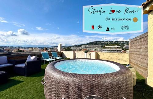 Studio Love Room Rooftop Jacuzzi SCLS Rentals