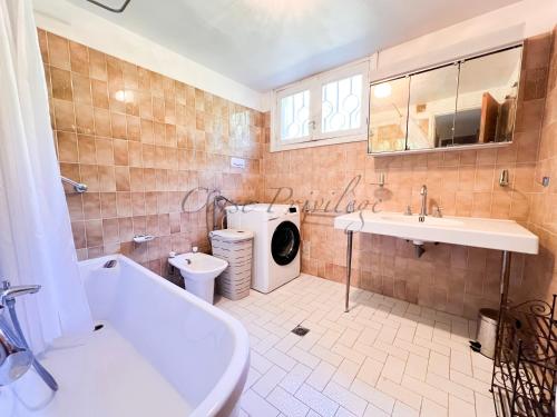 Et badeværelse på Maison Porticcio centre