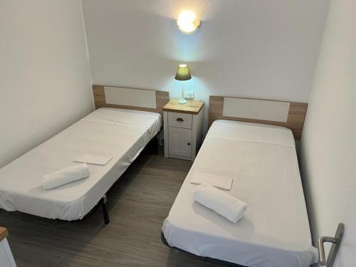 Bonito Apartamento en el centro de Rosas AV-77