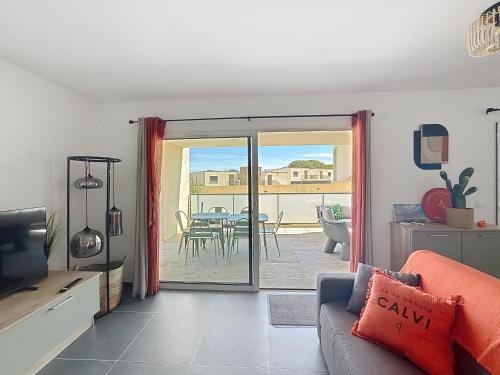 Fotografie z fotogalerie ubytování Appartement dans résidence avec piscine v destinaci Calvi