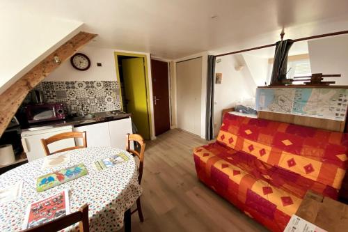 Studio centre-ville Tempête 8