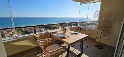 Blue Horizon Suite Marbella - Luxury apartment by the sea