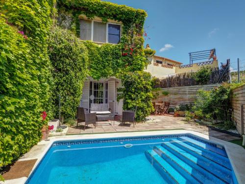 Masia Las Torres by Hello Homes Sitges