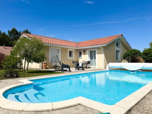 Villa SANBIAS - Maison avec piscine 7km de l'Océan