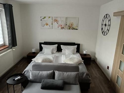 Postel nebo postele na pokoji v ubytování Ubytováni a apartmán Prácheň u Nováků
