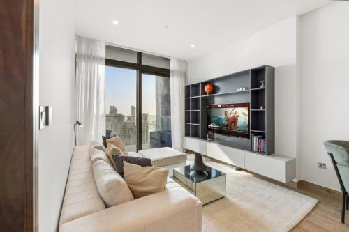 1BR Jumeirah Living - Marina View - 5 STARS Facilities