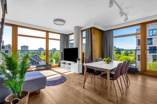 Warsaw Prestige Suites - 86m2, Two-Level Loft, Parking - by Rentujemy