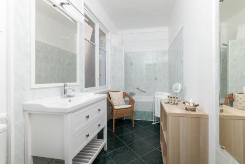 Hotel Mas Djoliba photo 64