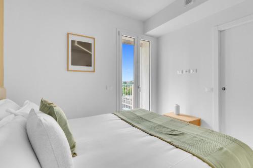 Airy Apartments with Balcony & Garage by NDP rent photo 106