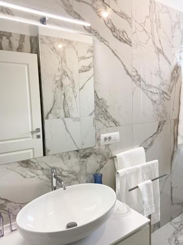 La Petite Maison Via Biasi - free parking - free wifi photo 3