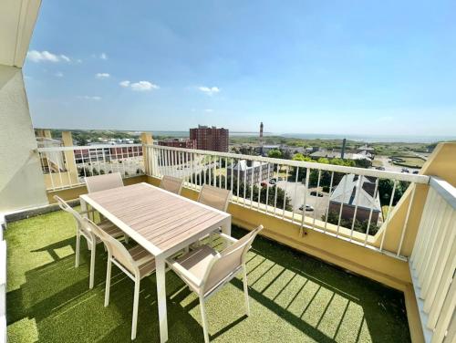 Vue panoramique au 8ème étage avec 3 Terrasses & 1 Parking à Berck-Plage