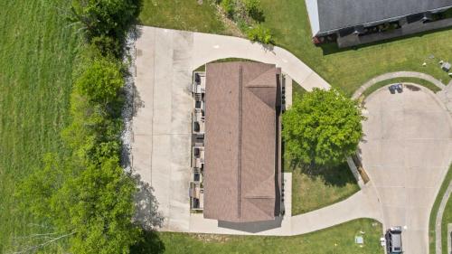 an aerial view of a parking lot with a building at Charming apt near Ark Encounter 3BR for 8 guests in Williamstown