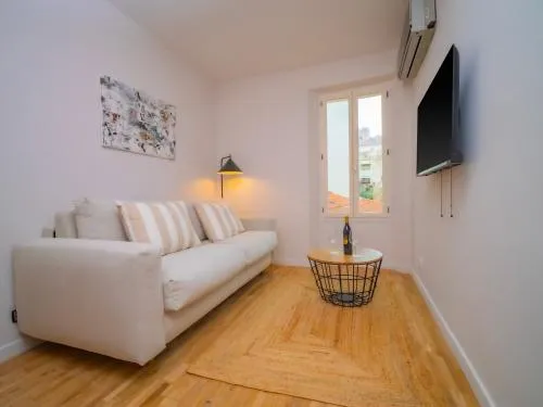 #202-Heart of Vieil Antibes - Place Nationale-High-End Newly Renovated & Furnished Appartment photo 1