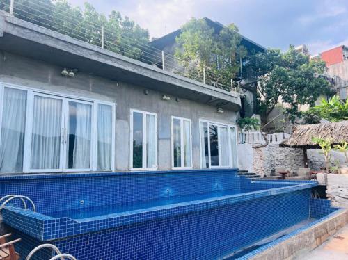 Bazén v ubytování Homestay Thác Liên Khương nebo v jeho okolí