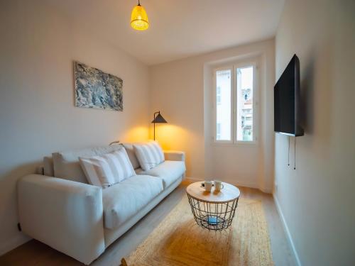#302-Heart of Vieil Antibes - Place Nationale-High-End Newly Renovated & Furnished Appartment